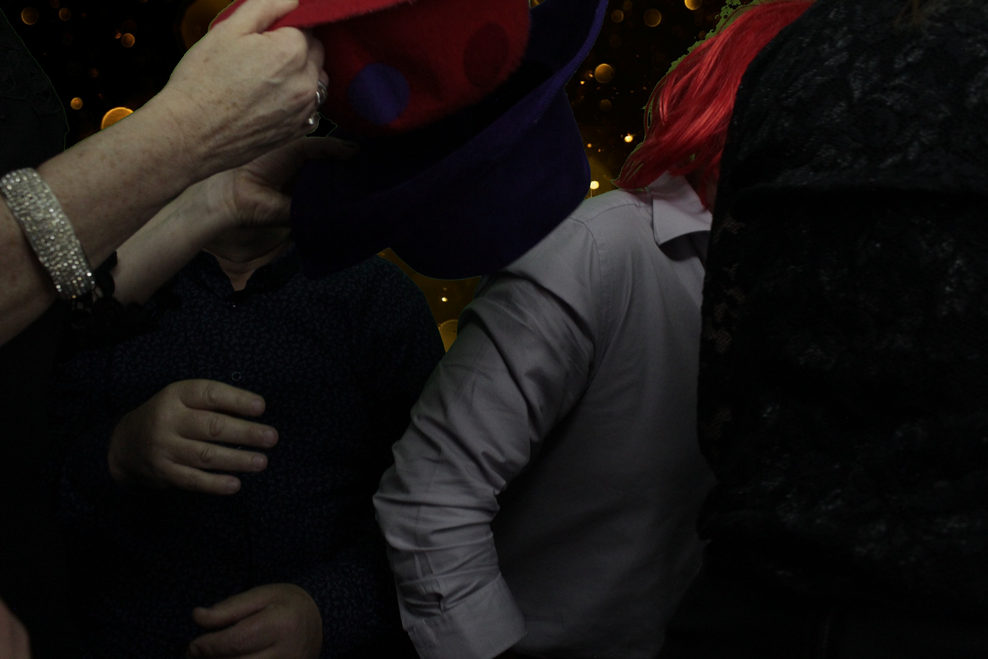 New Years Eve Party Silvermere | View more photos from the event at gallery.myphotoboothexperience.co.uk/u/MyPhotoBoothExperienceLtd/New-Years-Eve-Party-Silvermere